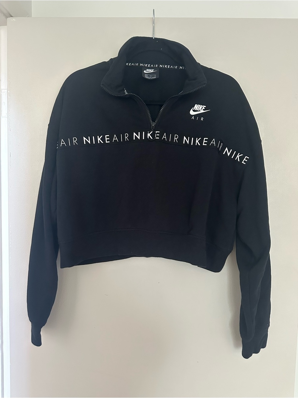 Nike Air Black Quarter-Zip Cropped Sweatshirt